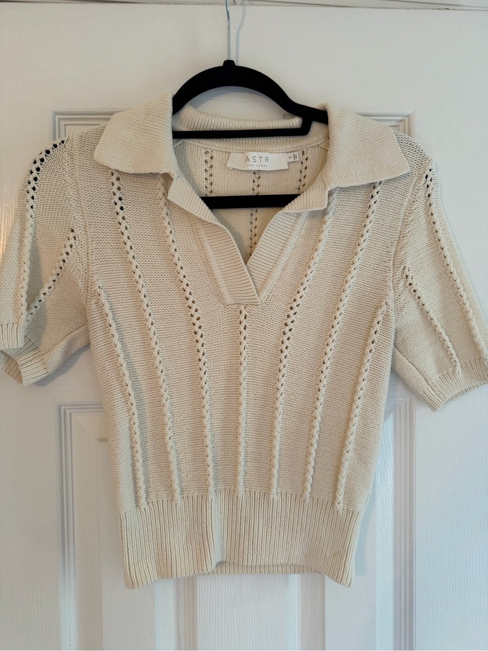 Astr Cream Short-Sleeve V-Neck Knit Sweater